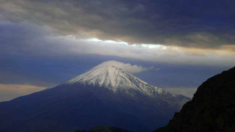 DAMAVAND, Mount Damavand