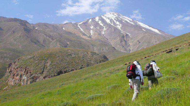 DAMAVAND, Mount Damavand