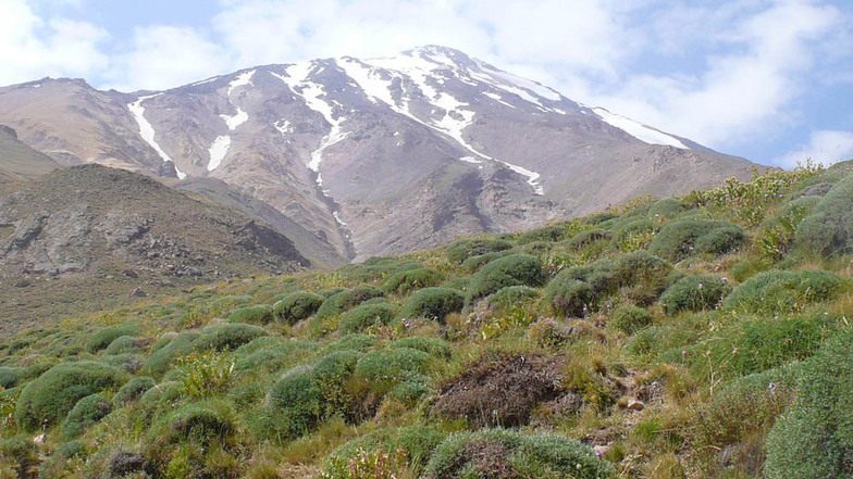 DAMAVAND, Mount Damavand