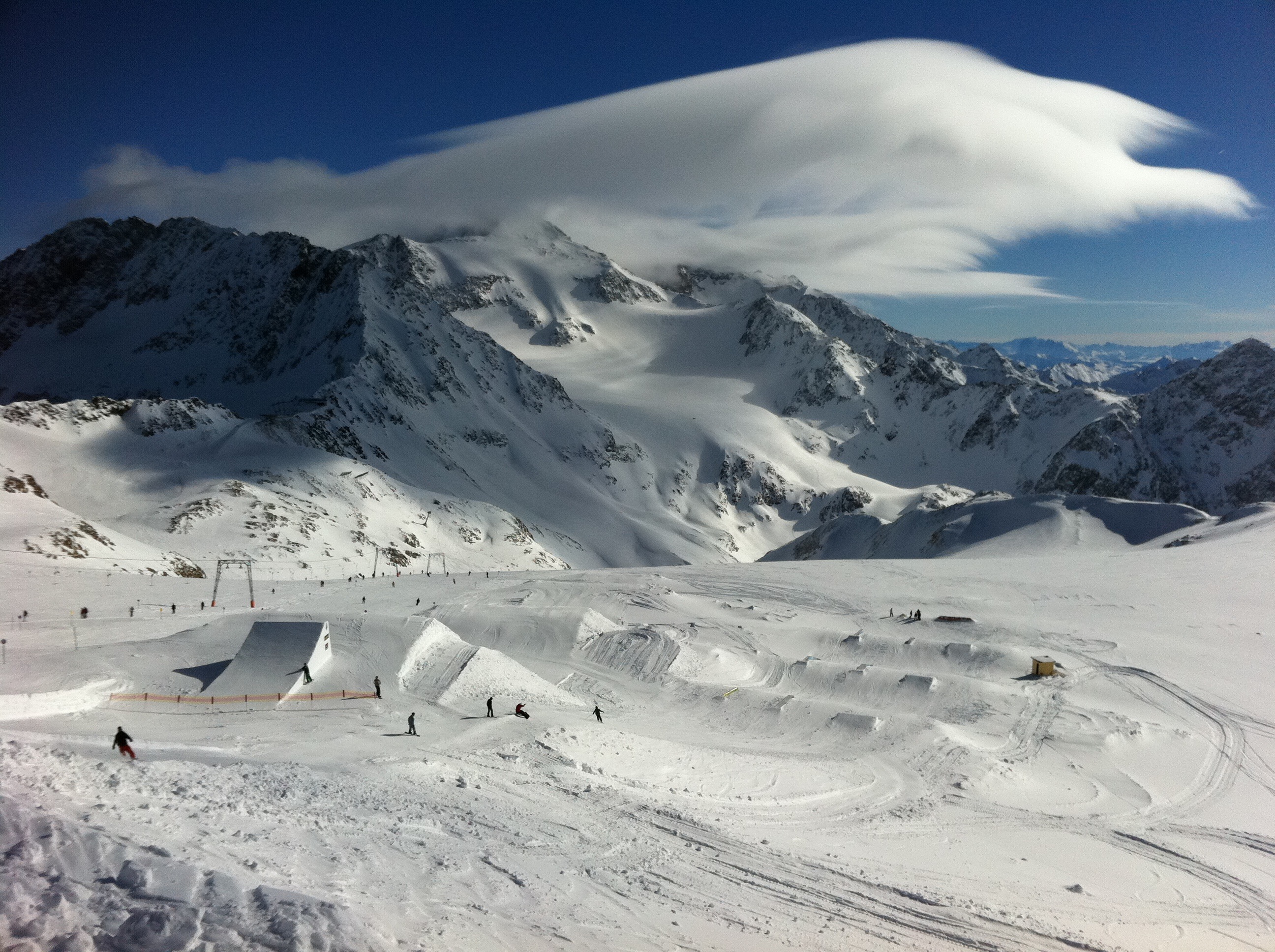 Snowpark at Stubai / Lenticular Clouds, Stubai Glacier