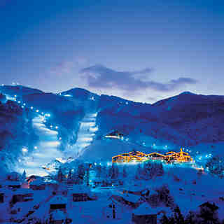 Night Skiing, Mavrovo-Zare Lazarevski