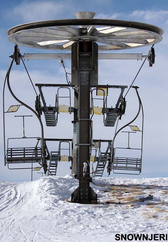 Classic lift from 1985 still works, Brezovica