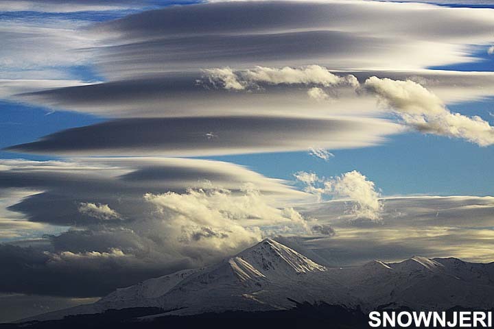 Smooth clouds above Brezovica