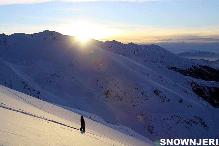 Sunset Loriku, Brezovica