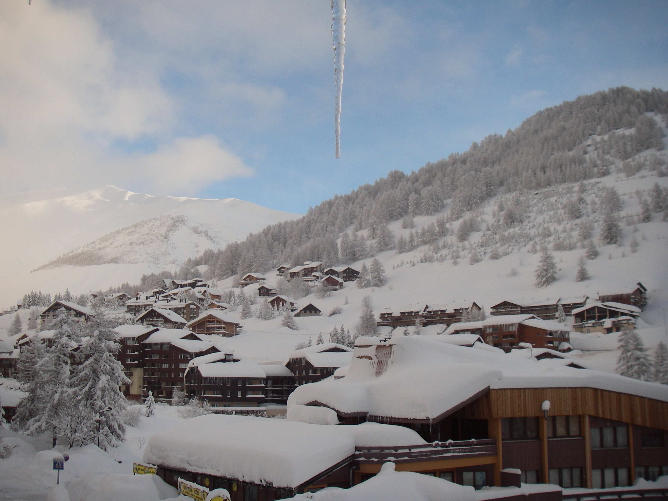 bluebird morning, Val d’Allos – La Foux (Espace Lumière)