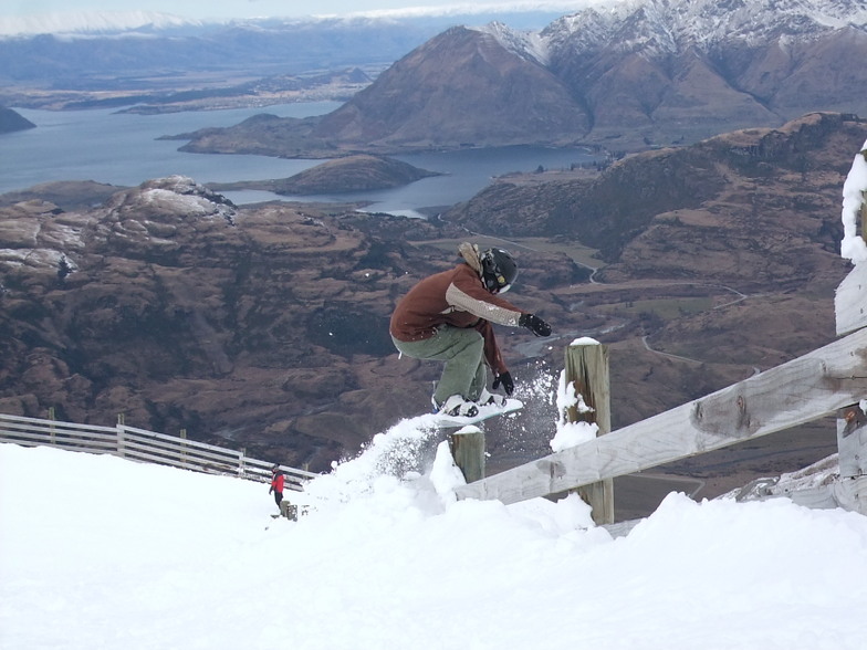 fence hop, Treble Cone