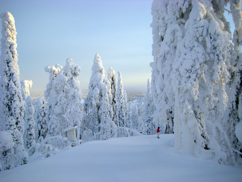 Boarding in Narnia.., Ruka