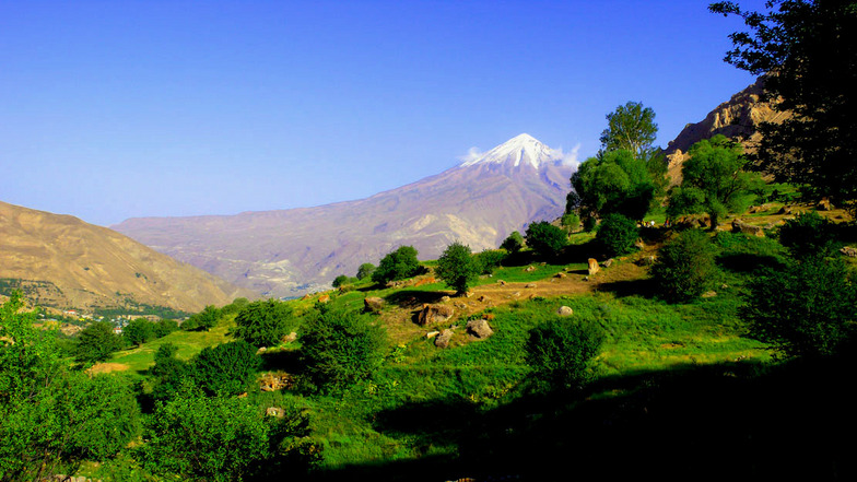 MOUNTAIN DAMAVAND, Mount Damavand