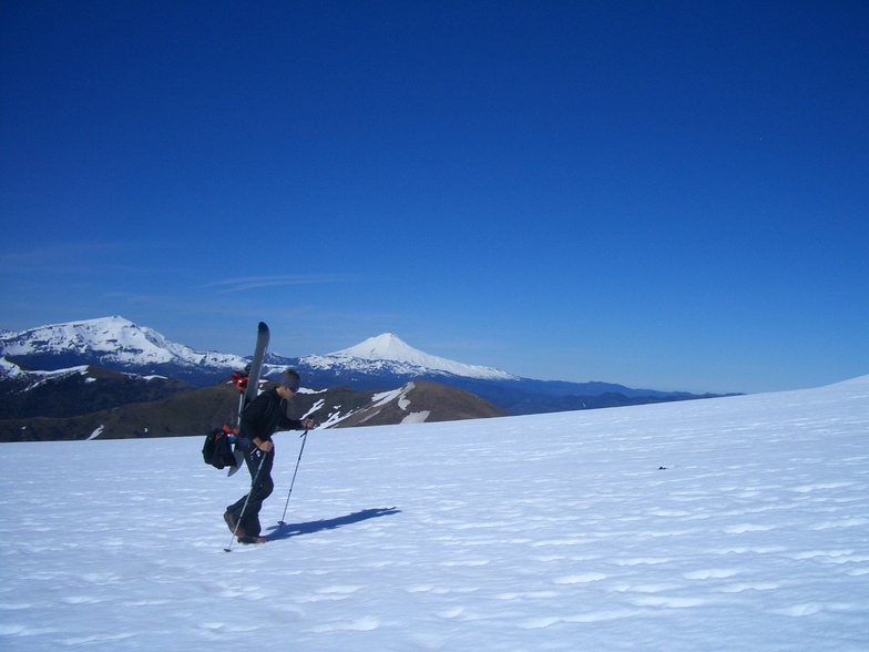 Volcan Lonquimay Oct 2005 (Chile), Villarrica-Pucon