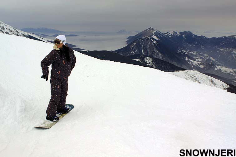 Summit snow chick Edona, Brezovica