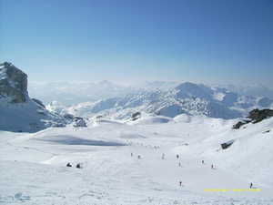 Nothing but blue sky, La Plagne photo