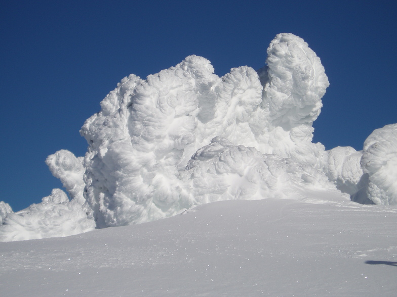 Snow explosion, Mount Washington