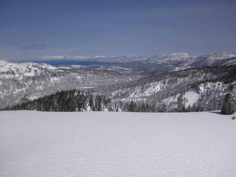 Summit view Lake Tahoe, Sierra at Tahoe