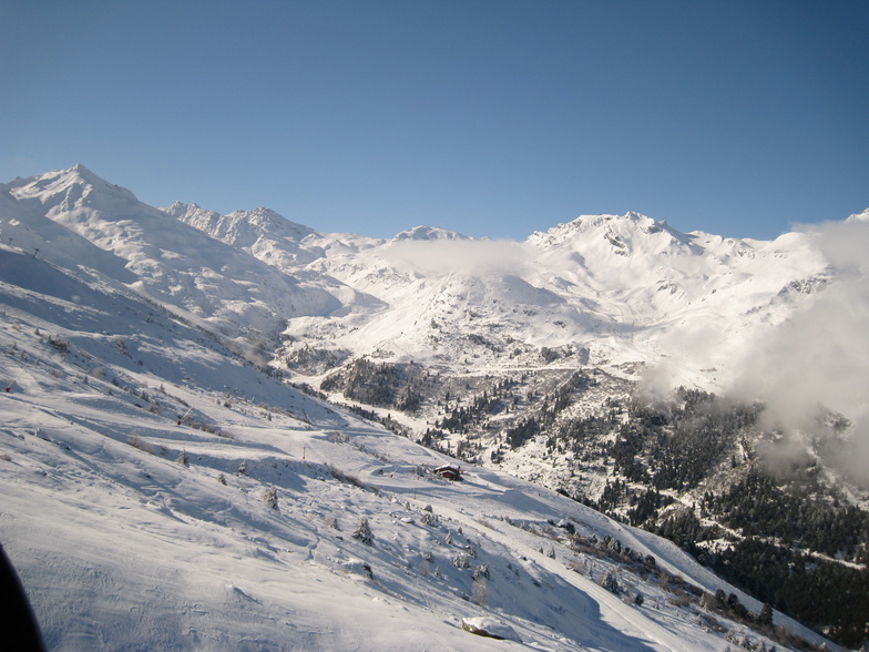 Mont Vallon and Runs into Mottaret