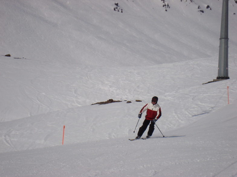 Cor Lautenschutz  skiig Todalp, Davos