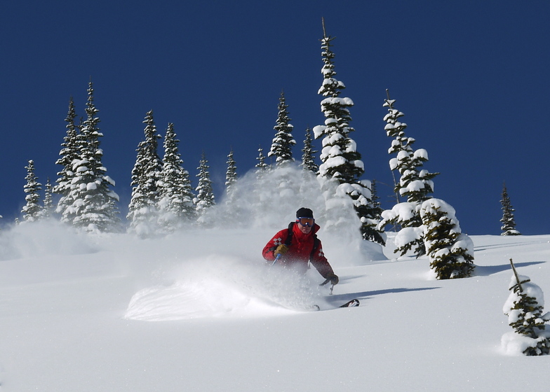 Cam Jensen Shredding, Castle Mountain Resort
