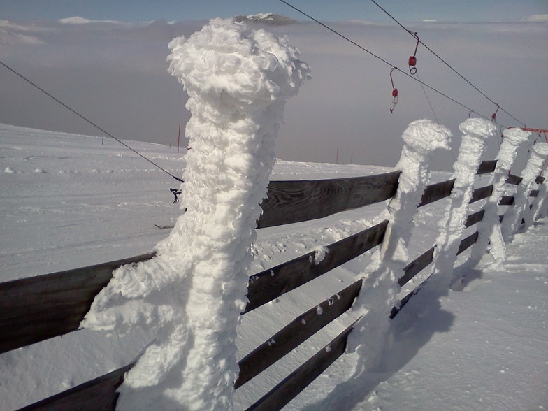 fence with snow, 3-5 Pigadia