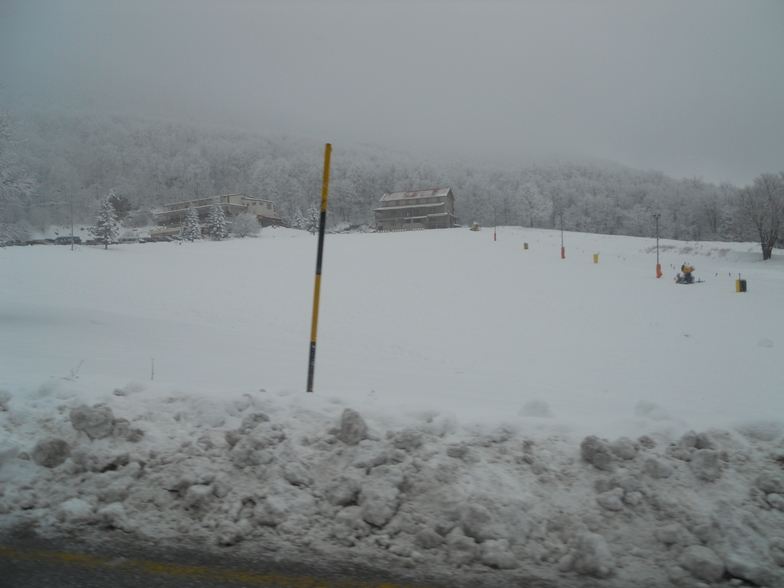 Children's slope in 3-5 Pigadia