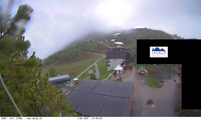 latest snow report photo Friday 06 June 2025