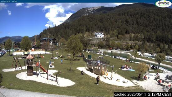 Achenkirch am Achensee webbkamera vid lunchtid idag