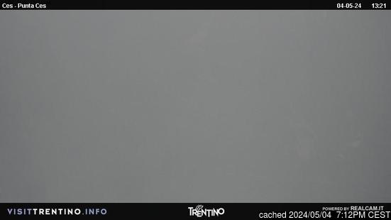 Passo Rolleの雪を表すウェブカメラのライブ映像