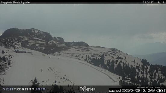 Tesero Pampeago webcam alle 2 di ieri sera