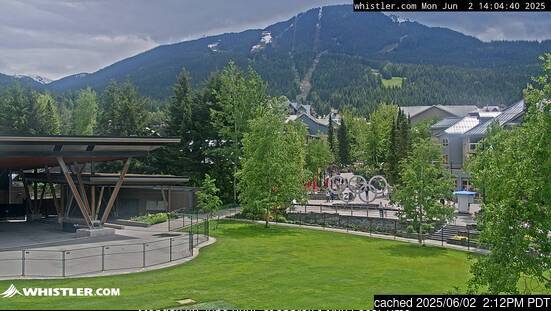 Whistler Blackcomb Webcam showing current snow conditions