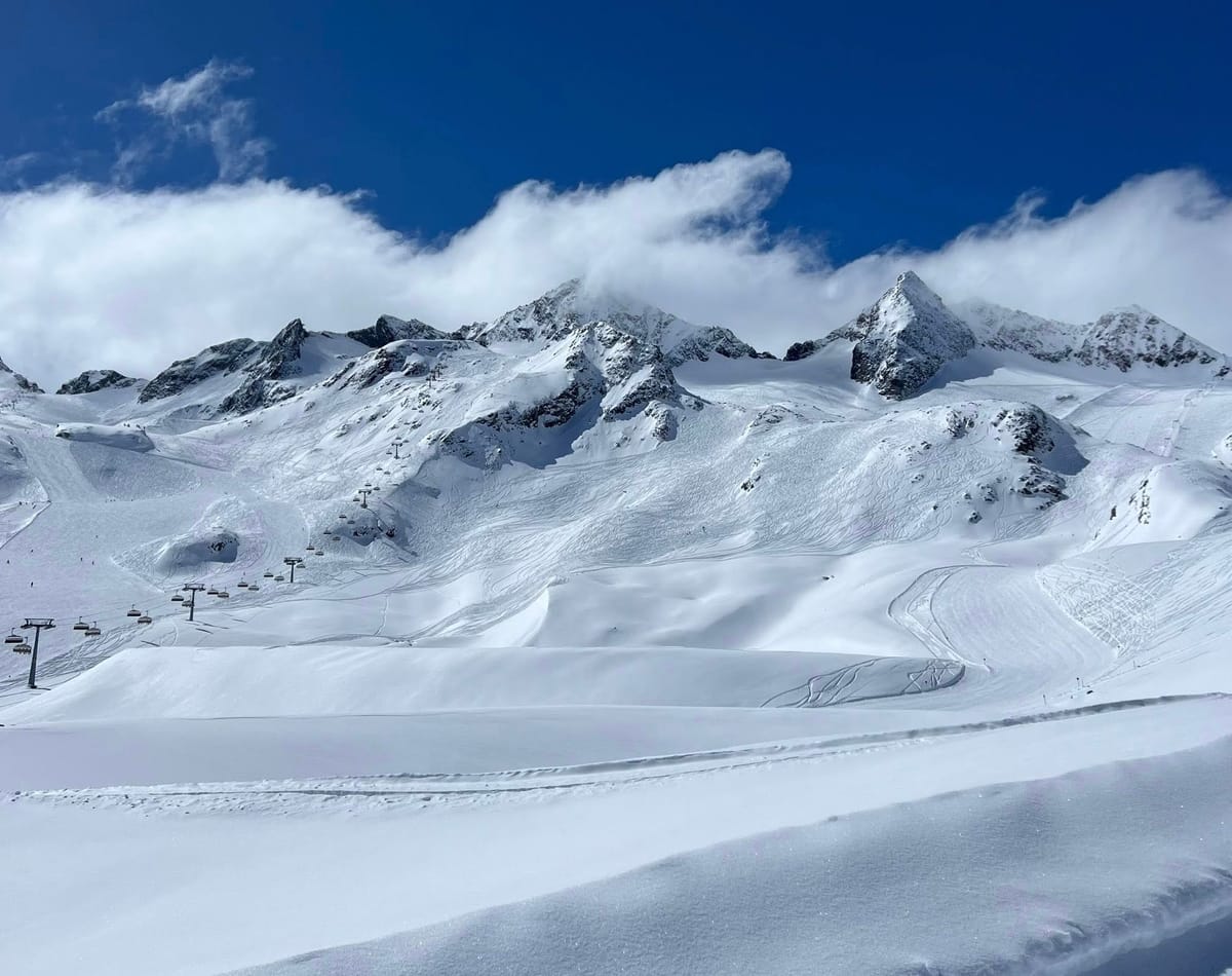 Les 2 Alpes Hosts World Rookie Tour Amid Europe’s Best Spring Conditions