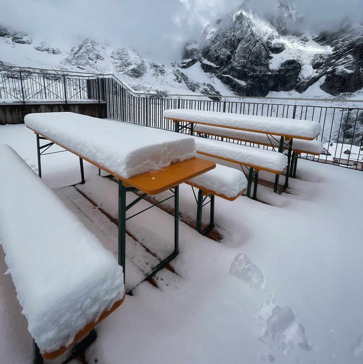 Snow Falling Simultaneously On Northern & Southern Hemisphere Ski Slopes