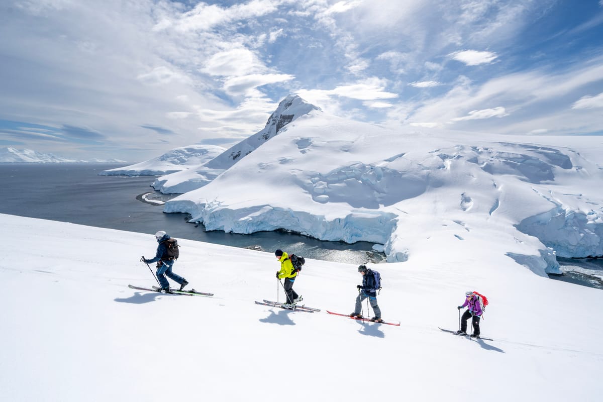 Ski Antarctica