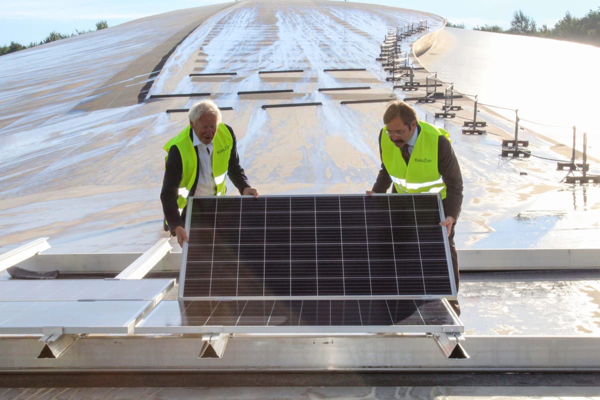 Indoor Snow Centre Installing 1000 Solar Panels To Go Fully Green Energy Powered on Sunny Days