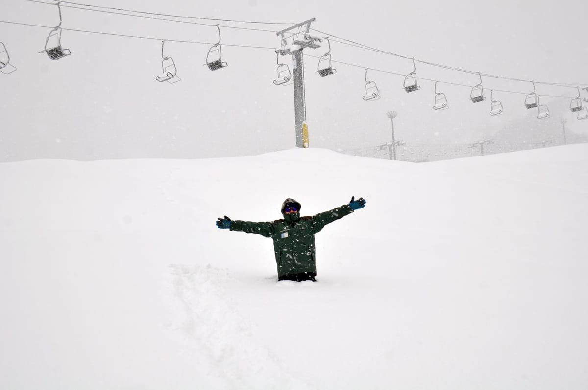Japan To Ease Travel Restrictions Ahead of Ski Season