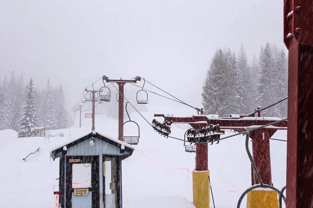 Over 6ft (2m) of Snow Forecast for Pacific Northwest