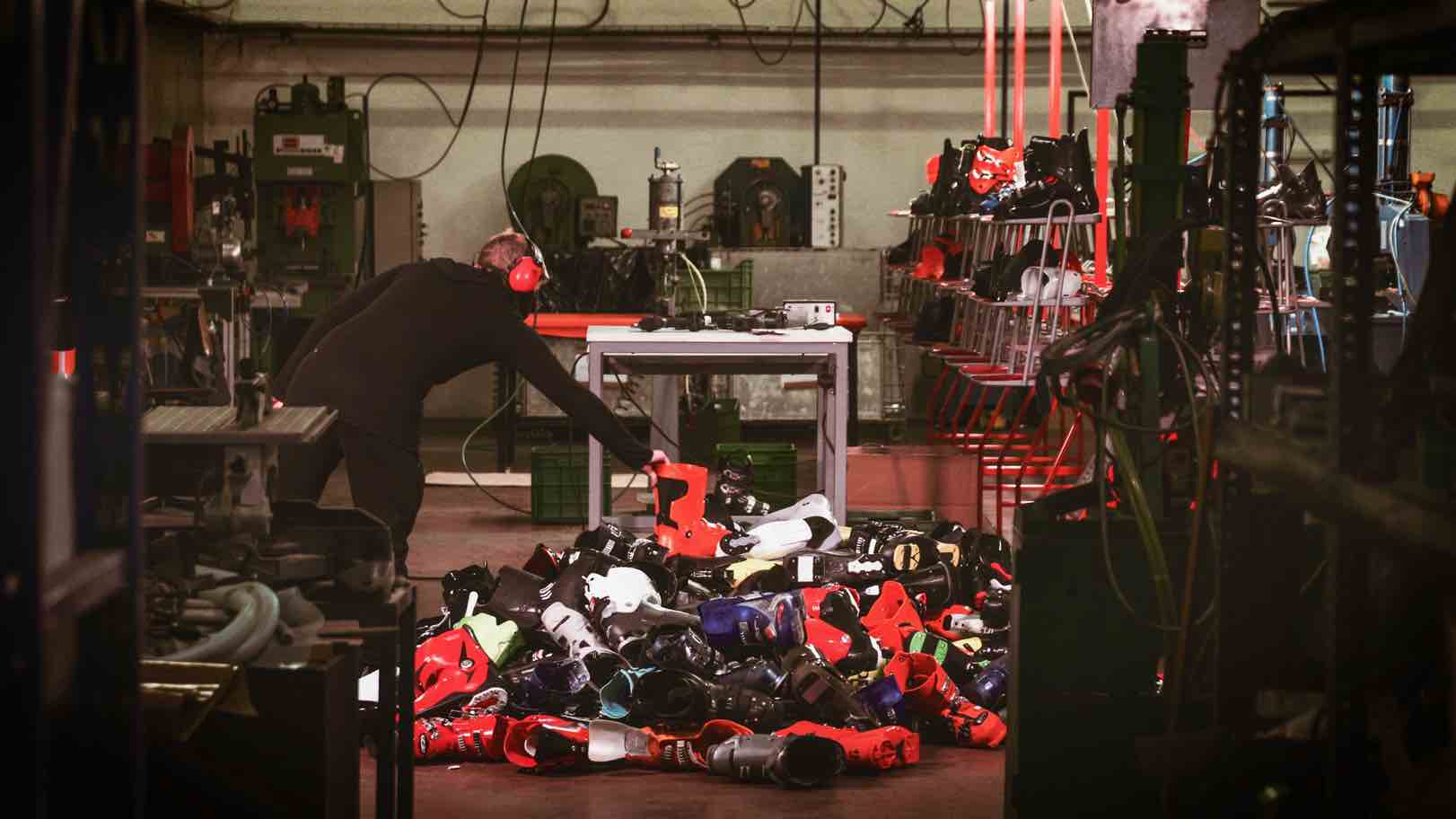 Ski Stores Recommend More Gear Recycling in 2023