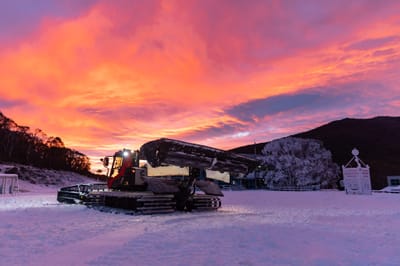 Australia Blasts Into Season With Up to 90cm of Powder in Huge Storm