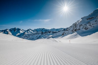 Europe New Year's Eve Snow Roundup #295