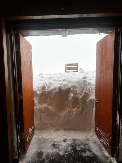 Portillo Storm Snowfall Total Passes 5m / 17 Feet