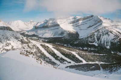 Western Canada Time Change Prompts Later Opening Hours At Ski Resorts