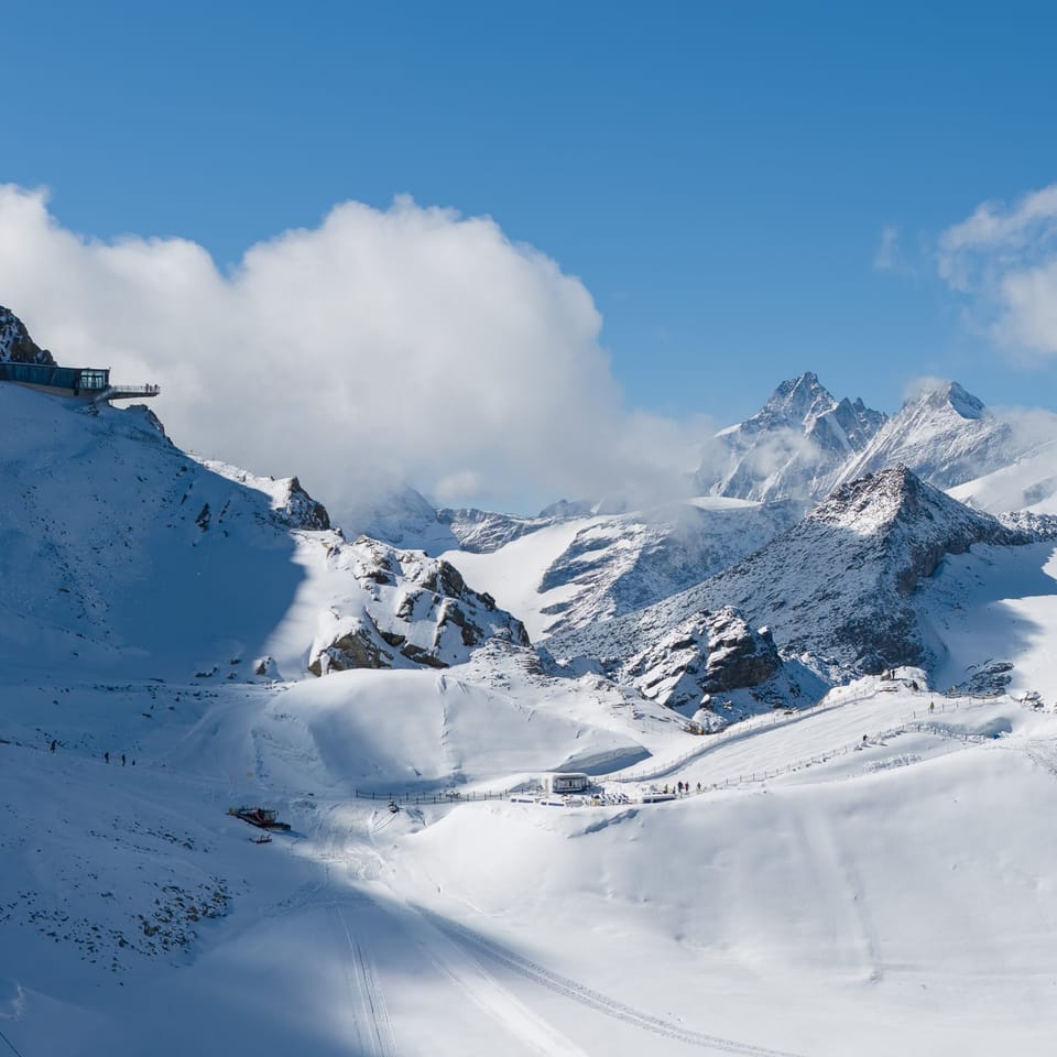 Only Five Ski Centres Left Open in Entire Northern Hemisphere