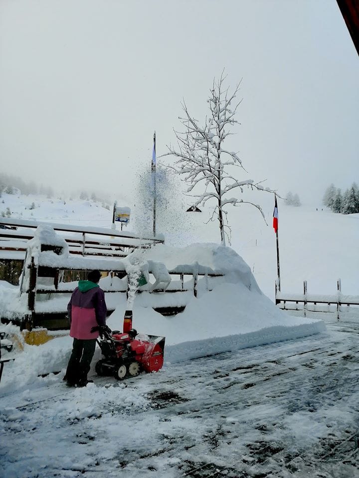 Up To 80cm Of Snowfall in 24 Hours Reported in the Alps