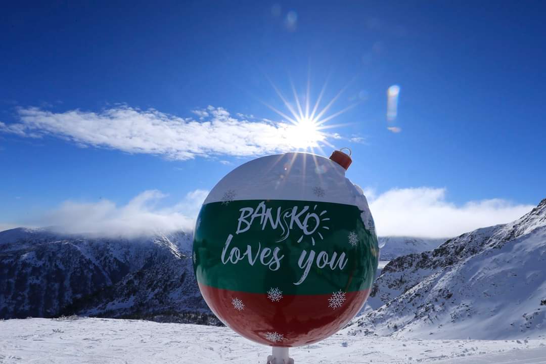 Bulgarian Ski Resort Plans To Thank Country’s Medics With Free Ski Holiday