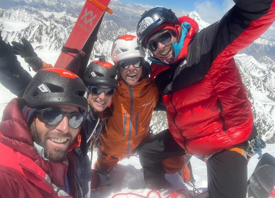 French Team Skis 8,034m High Gasherbrum II