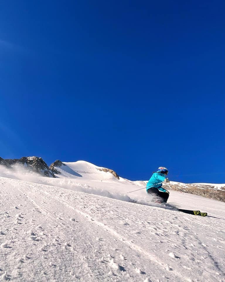 French 21-22 Ski Season Underway