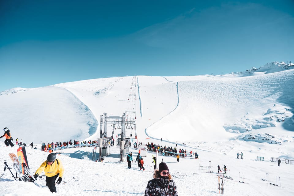 Les 2 Alpes Reports Busy October Glacier Opening